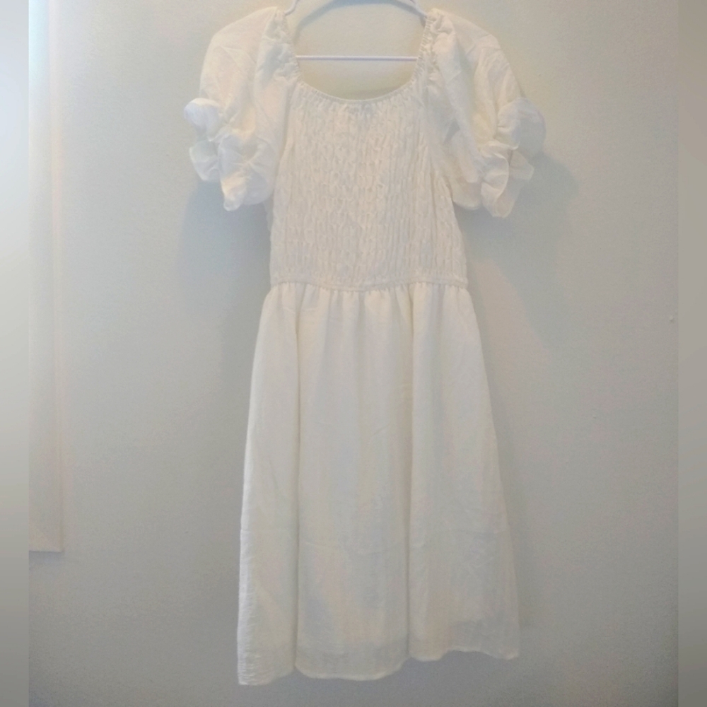 NWOT Staccato dress